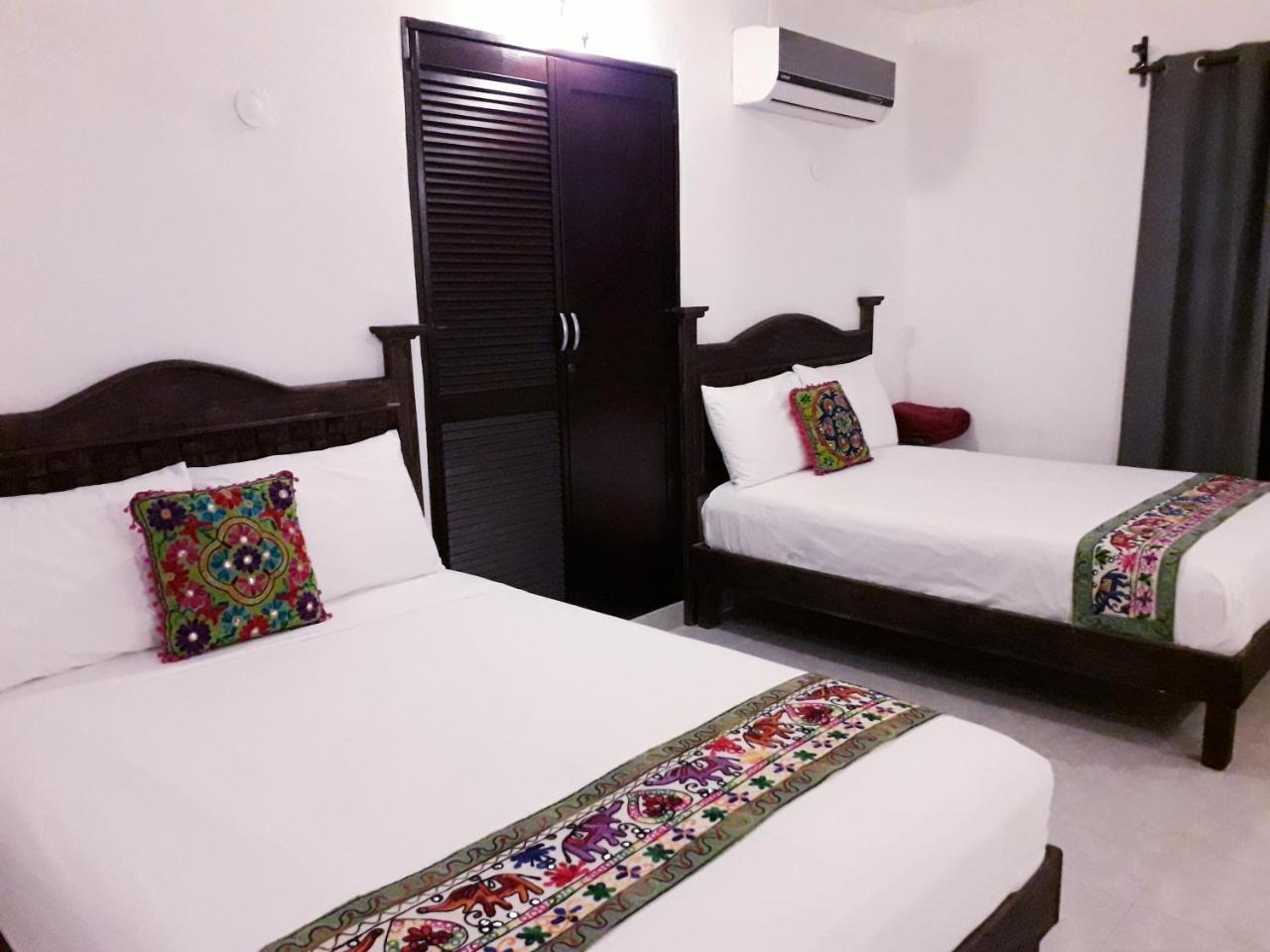 Hotel Peregrina Valladolid  Kültér fotó