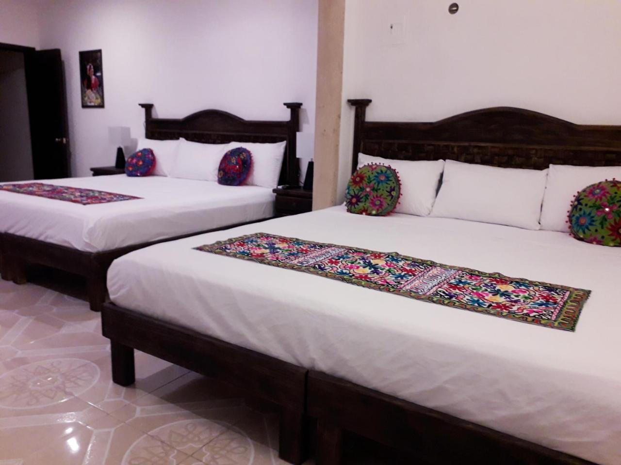 Hotel Peregrina Valladolid  Kültér fotó
